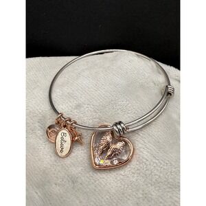 Believe Angel Wings Charm Bracelet 7"